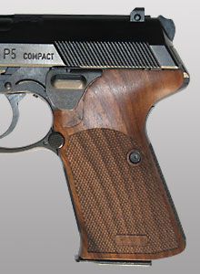 WA1758 Nill Grips - Walther P5C